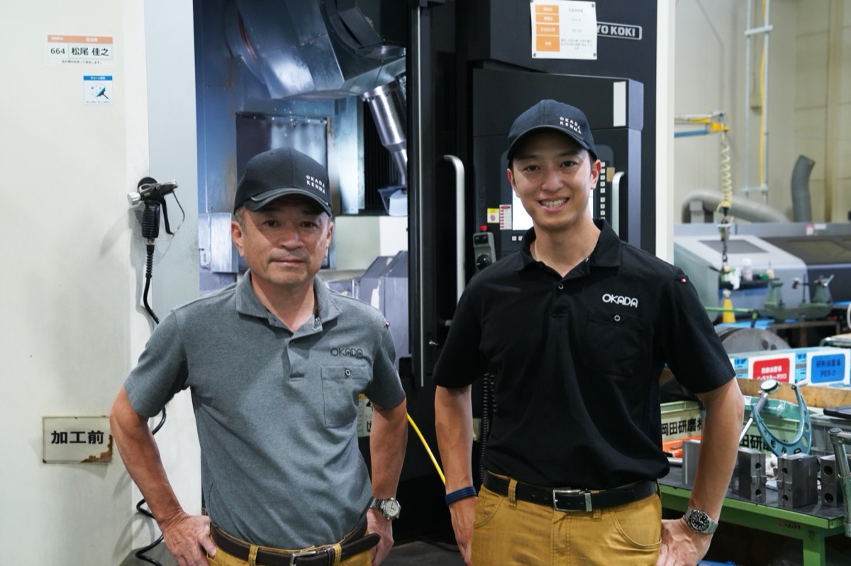 社屋・ユニフォームの写真